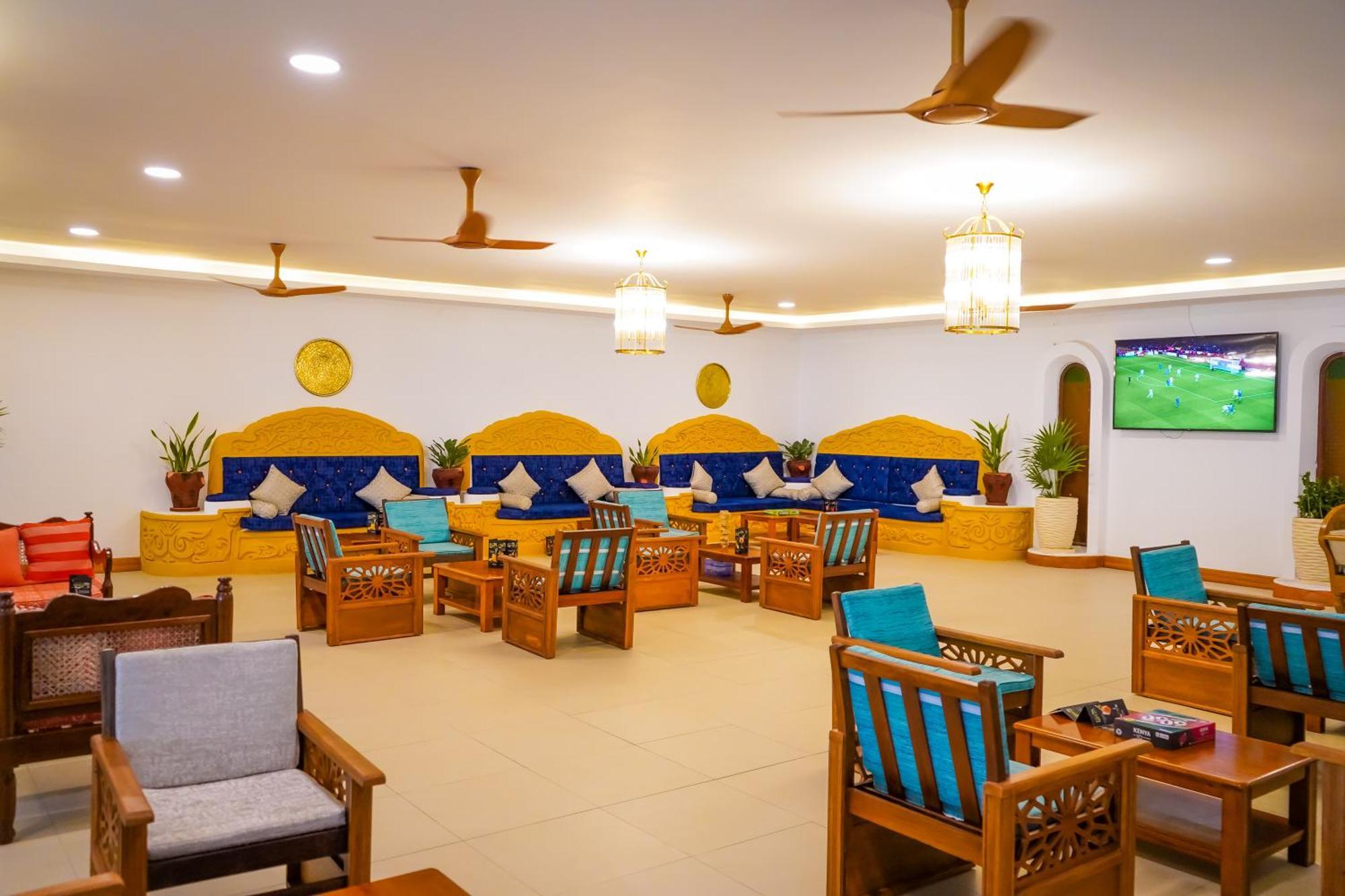 Prideinn Flamingo Beach Resort & Spa Mombasa Shanzu Exterior photo